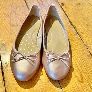 Cat and Jack Stacy Slip Ons size 2